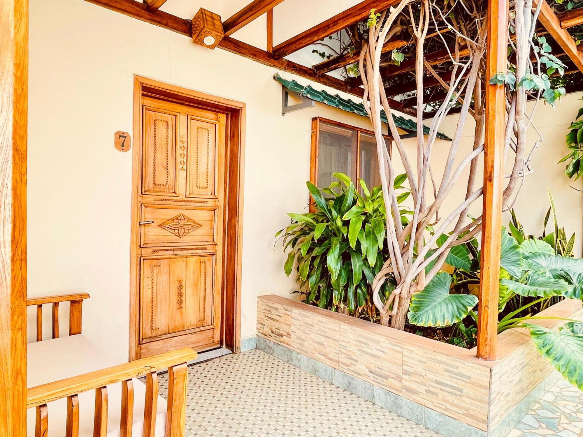 Le Nouvel Eden Hotell Toliara Eksteriør bilde